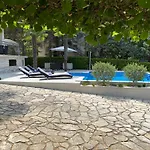Haus Tanja Vilă *